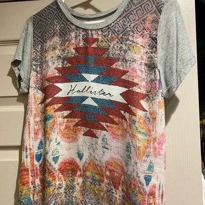 Hollister tshirt